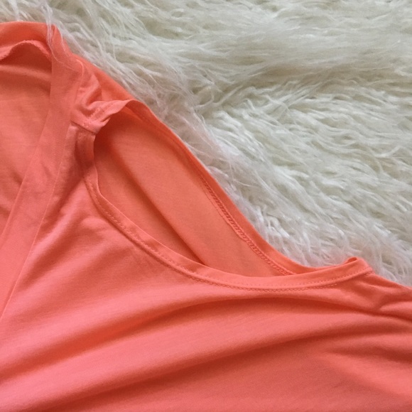 JoyLab | Cold Shoulder Drape Top - Picture 5 of 6